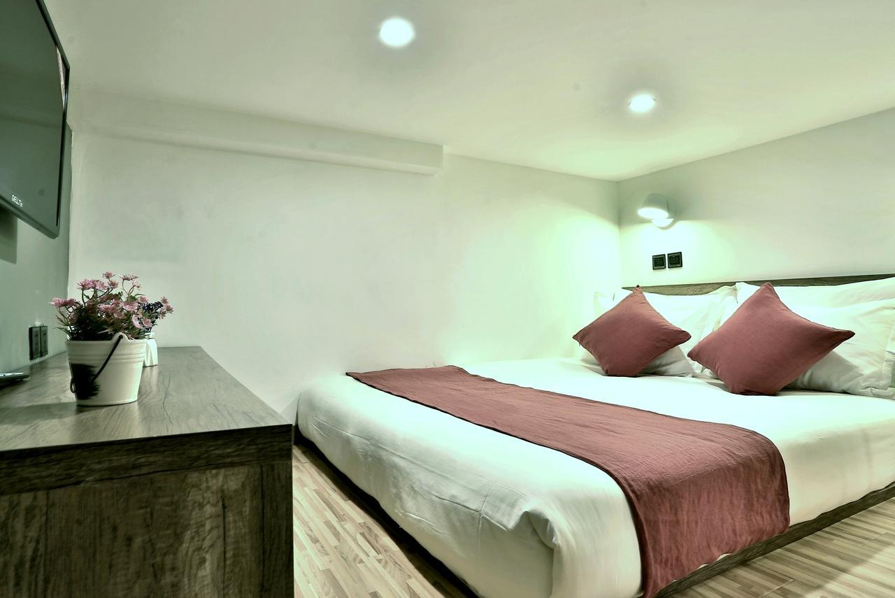U Hotels Xintiandi Шанхай Экстерьер фото
