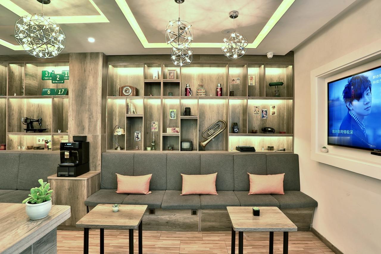 U Hotels Xintiandi Шанхай Экстерьер фото